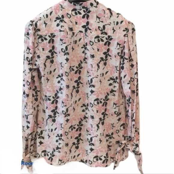 Mimi Maternity Floral Print Button Down Blouse Size Small - Picture 4 of 5